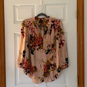 Beautiful blush floral blouse